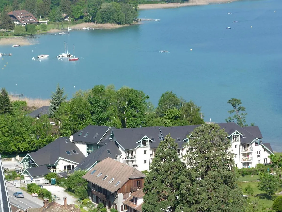 Apartmán Logement Atypique Avec Vue Unique Panoramique Sur Le Lac D'Annecy, Dans Une Residence Avec Plage Et Ponton Privee Sur La Commune De Duingt